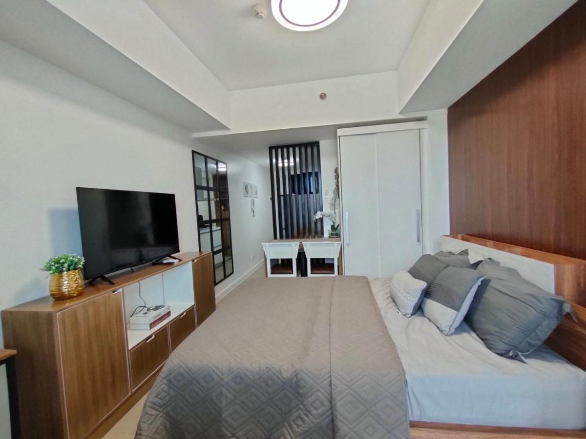 The Aces Crib At Azure North Pampanga Aparthotel Exterior foto