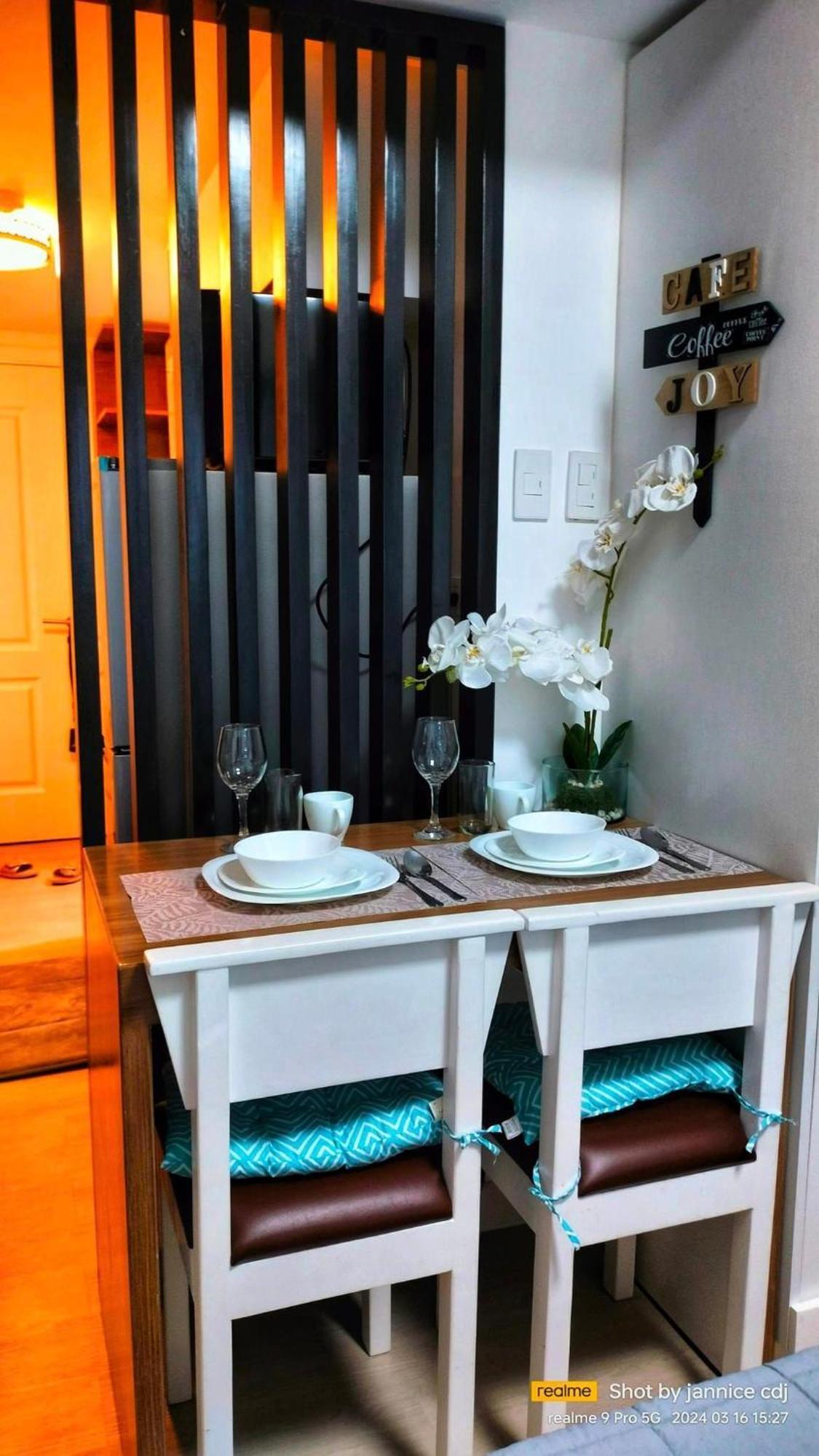 The Aces Crib At Azure North Pampanga Aparthotel Exterior foto