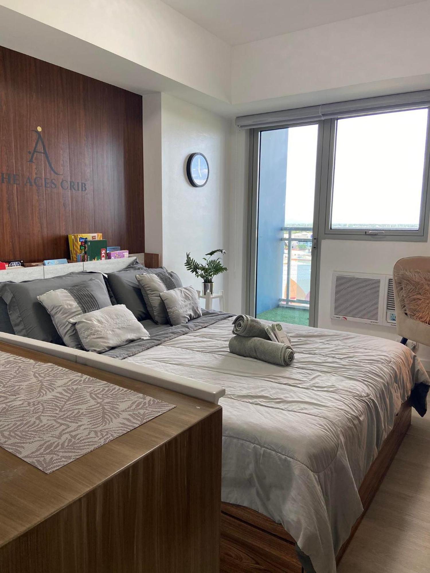 The Aces Crib At Azure North Pampanga Aparthotel Exterior foto